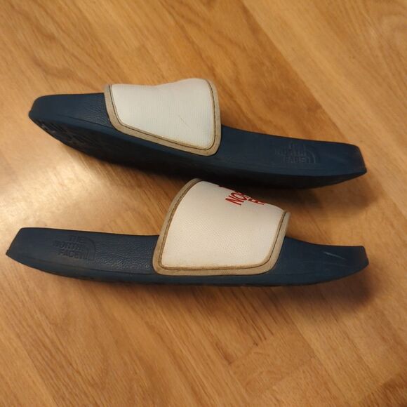 The North Face Slides Sandals Womens 9 White Blue Slip On Open Toe Comfort - Picture 5 of 7